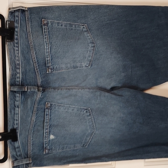 J Brand Aubrie Hight Rise Crop Boot in Adtonish Destruct - Picture 12 of 15